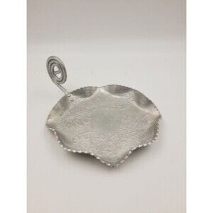 Vintage Farber & Shlevin Hand Wrought Hammered Aluminum w/Handle Poinsettia